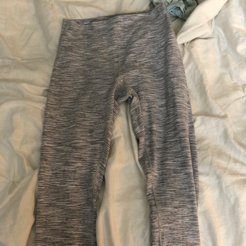 Size 6 Full Length Lululemon Leggings (fit like 6)